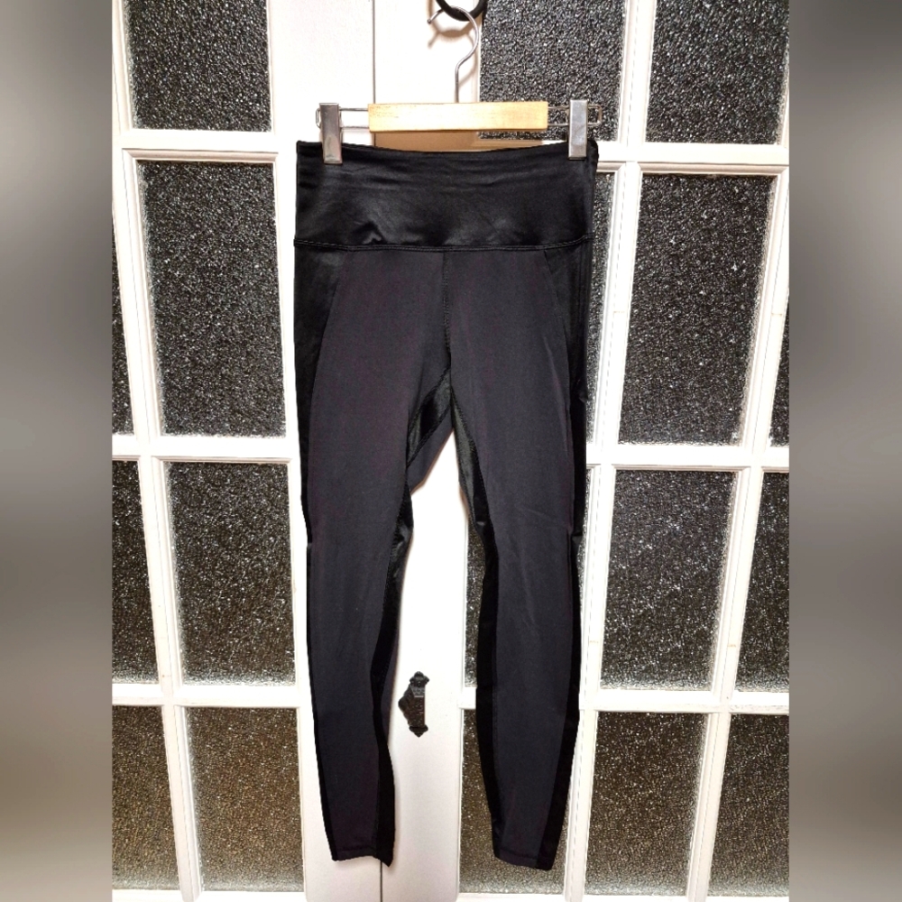 Lululemon *Satin Panels Tuxedo Wunder Train High-Rise Tight 28" size 6 black